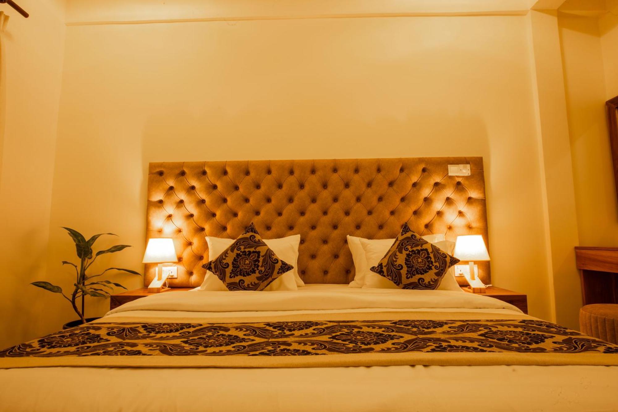 Hotel Manthra Leisure Kandy Exterior foto